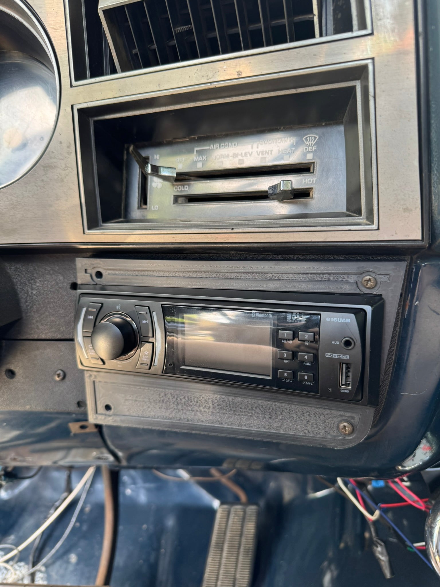 73-87 Chevrolet SquareBody Single Din Radio Dash Bezel